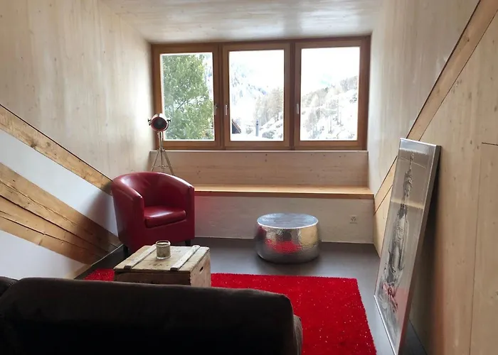 Loft 100m2, Im ökohaus In Susch